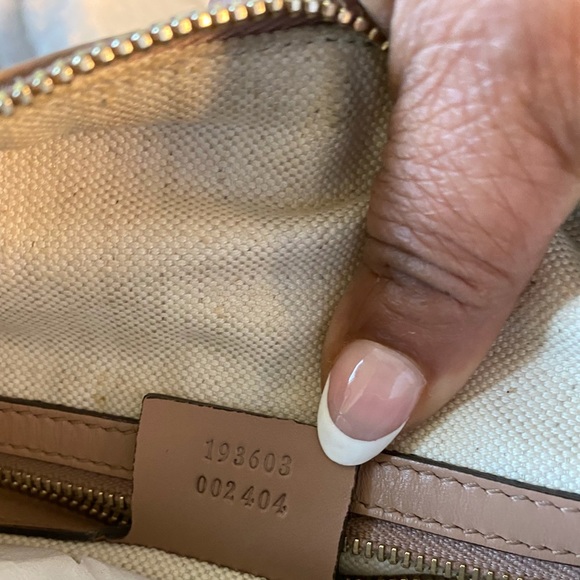 Beautiful rare Tan Boston Gucci Bag - Picture 9 of 9